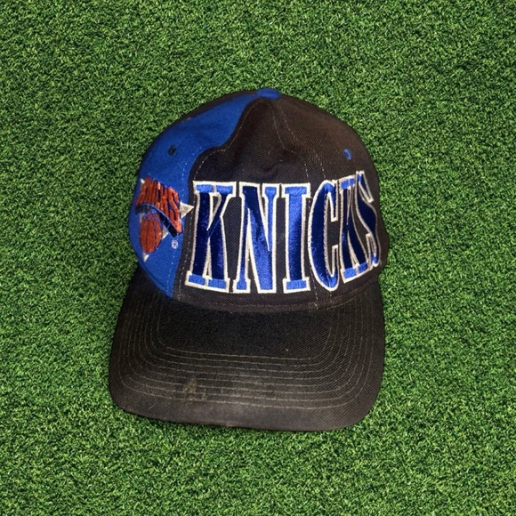 STARTER Other - Distressed Vintage Starter New York Knicks Hat 90s streetwear